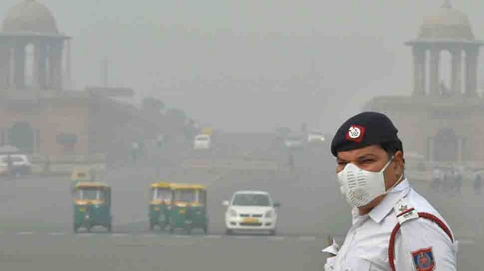 'Delhi air to be 'very poor' from tomorrow'