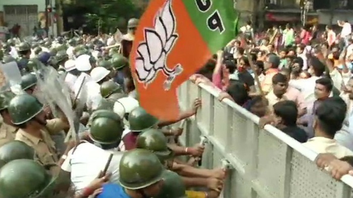 BJP workers lathicharged, 37 arrested for protesting against dengue menace in Kolkata, police use water cannons to disperse protesters