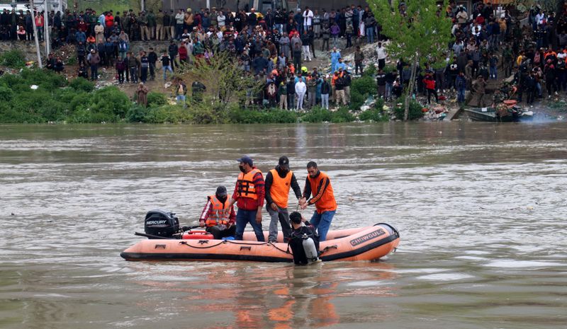 Srinagar boat tragedy: Minor boy’s body retrieved near Old Zero Bridge after eleven days