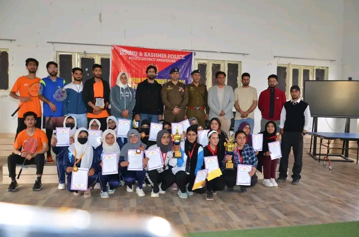 Awantipora Police organised 02 more Badminton Tournament for girls at Pampore and Tral.