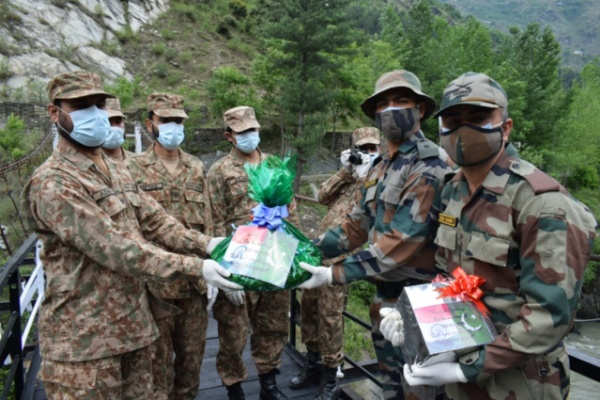 Eid-ul-Fitr: Indo-Pak armies exchange sweets in Karnah sector
