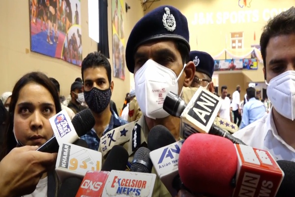 Four militants active in Srinagar: IGP Kashmir