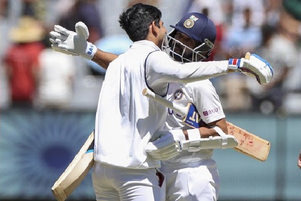 India beat Australia by 8-wickets in second Test, level series 1-1