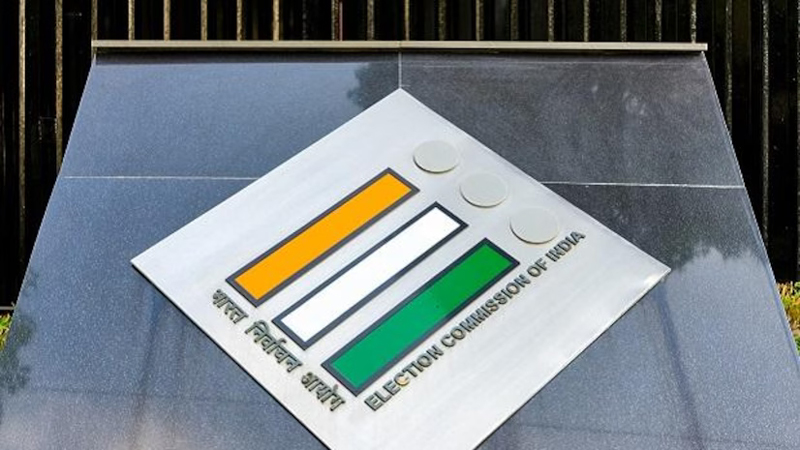 LS Polls | EC Transfers 2 IGs, 8 DMs, 12 SPs In Five States; Says It Done As Part Of Regular Review