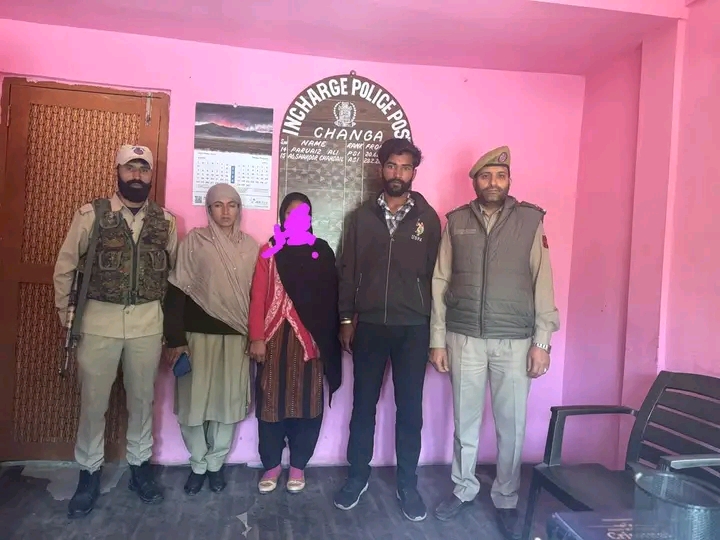 DODA POLICE TRACED OUT MISSING LADY AND RE-UNITED WITH FAMILY 