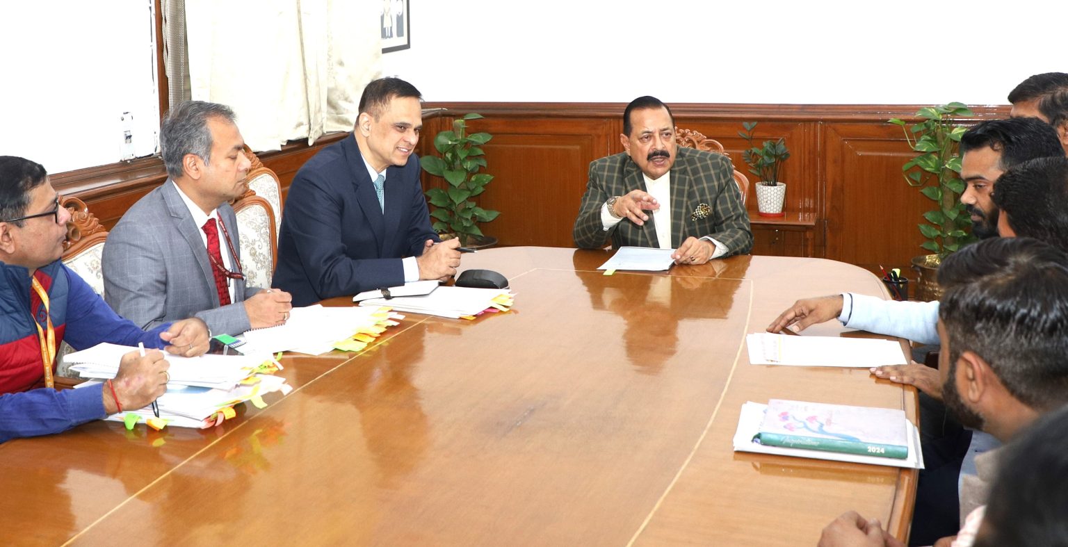 Employees Federation Delegation Meets Dr Jitendra, Discusses ‘Pension Scheme’ Related Issues