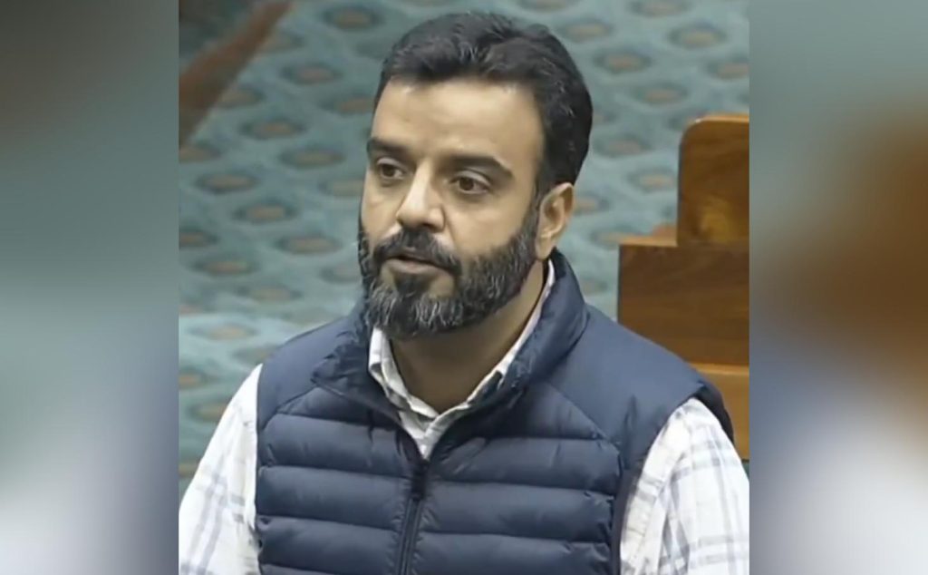 MP Ruhullah Demands One-Time Age Relaxation For JKPSI Aspirants ln Lok Sabha