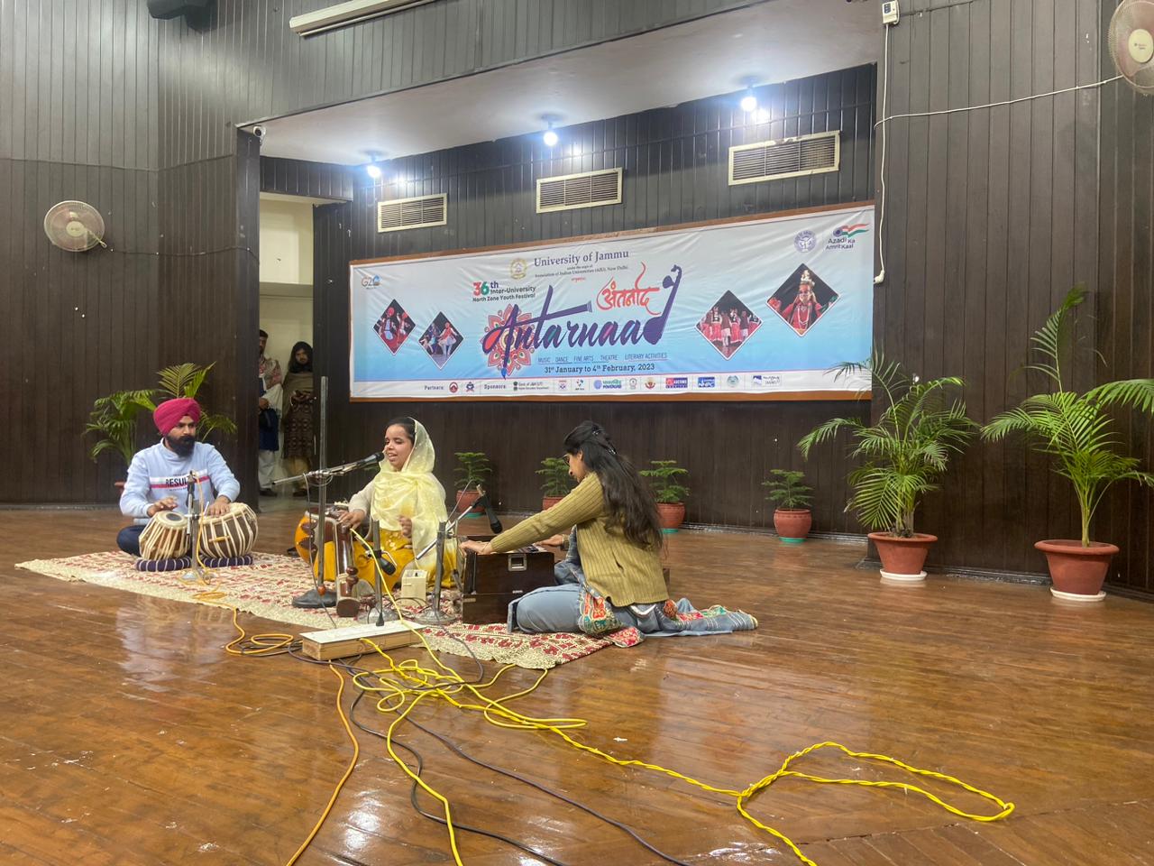 ANTARNAAD: One Act Play, Light Vocals Enthrall Audience on Day-3 of Youth Fest at JU