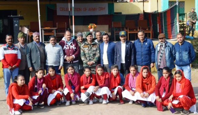 J&K Political Migrants Front calls on Lt Governor