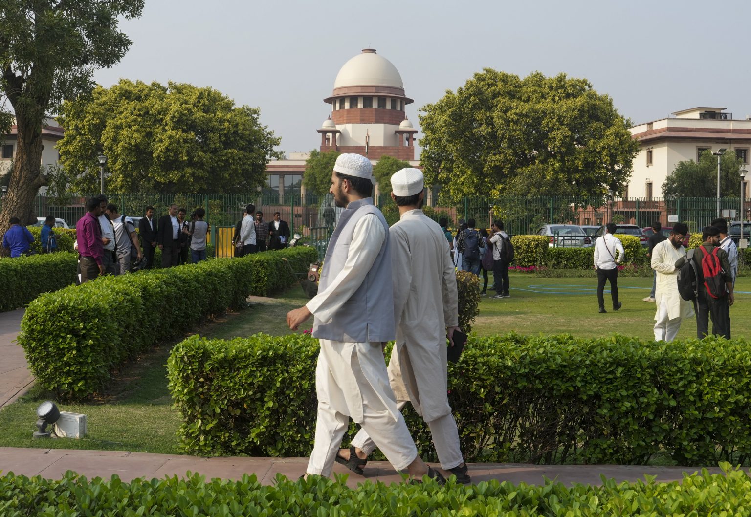 SC Issues Notices To Centre, Others On Plea Challenging Validity Of 1995 Waqf Act