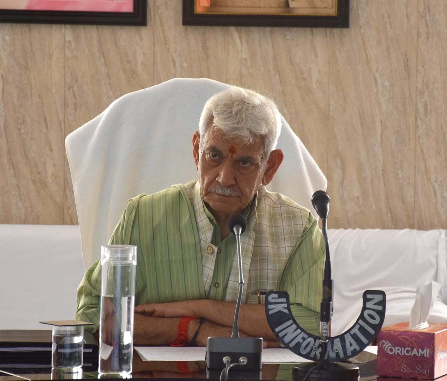 LG Sinha Announces Government Job To Closest Kin Of Pakistan Shelling Victims