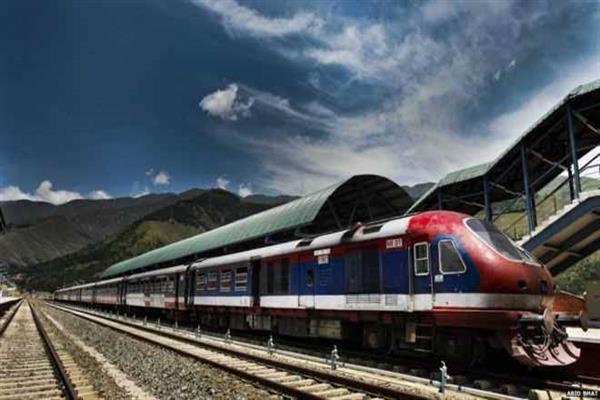  Indian Railways manufacture high speed engine touching 180 km/hour