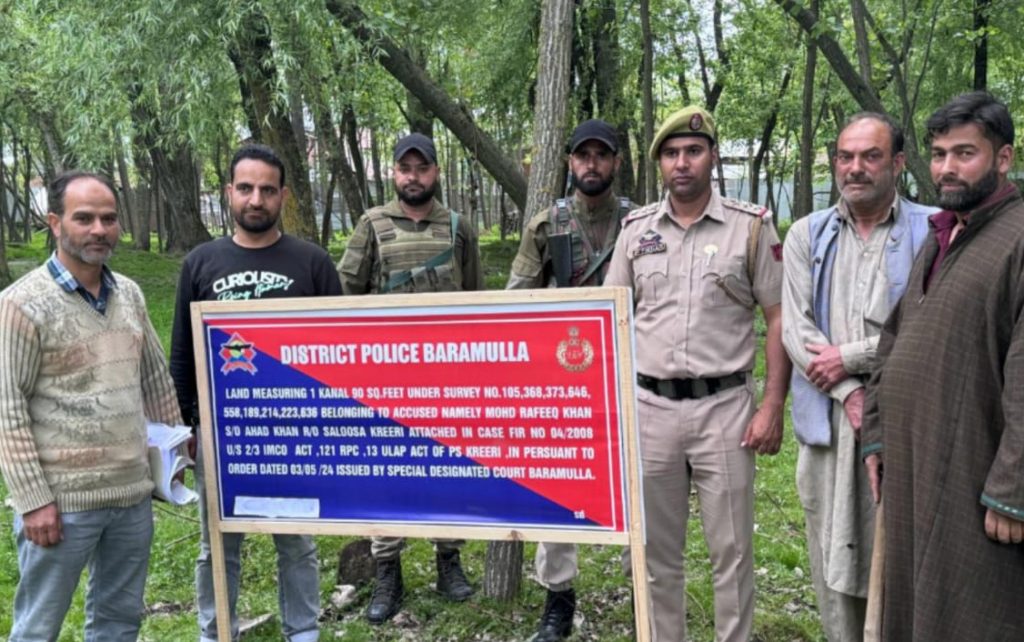 Police Attach Properties Of 7 Pak Based Terror Handlers In J&K’s Baramulla