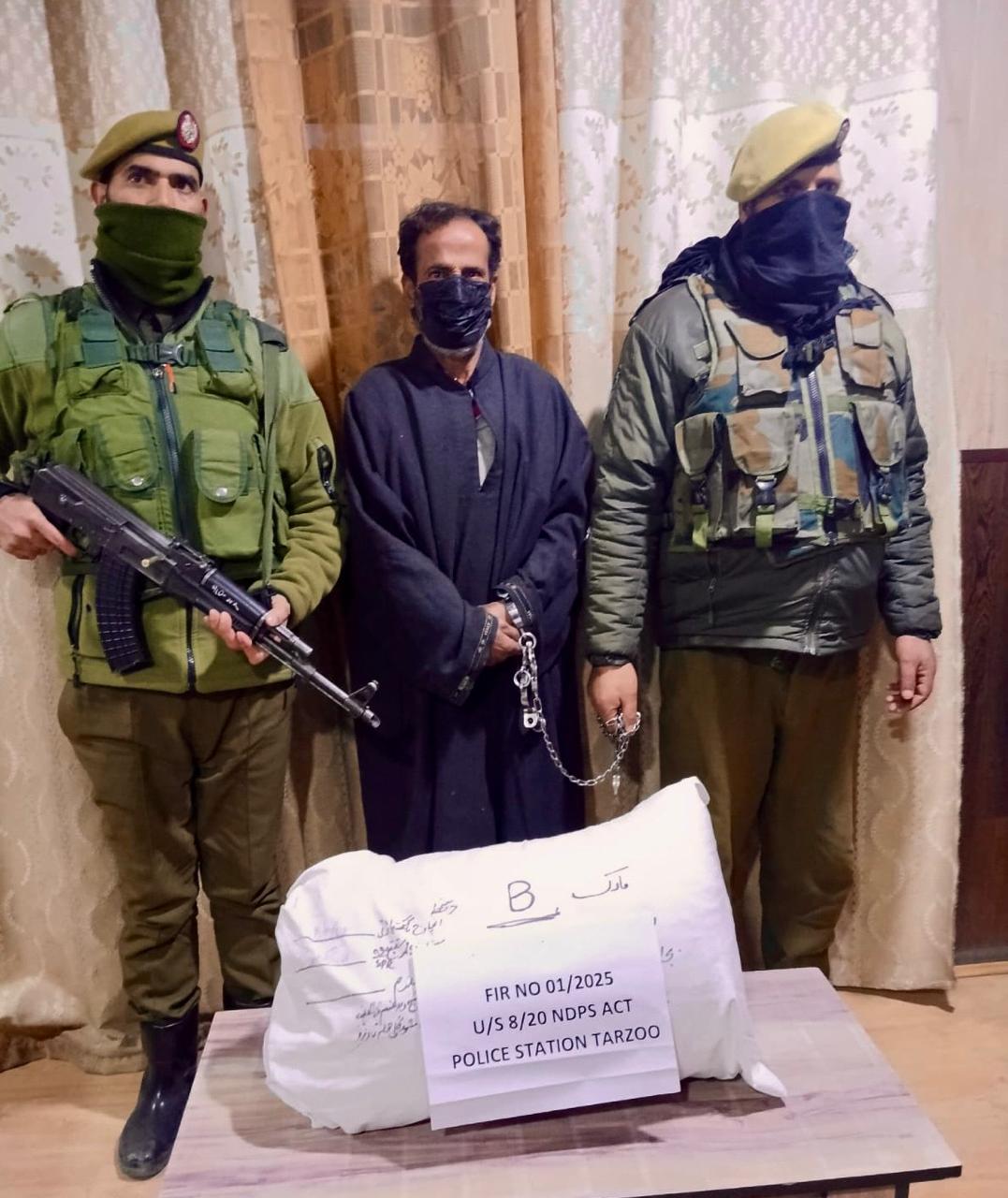 Sopore Police Arrested One Drug Peddler and recovered Contraband Substances from his Possession